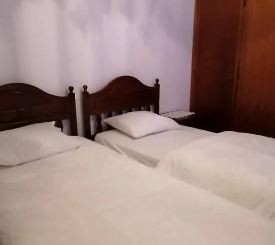 Cantinho Do Ze E Da Julia Apartmán *